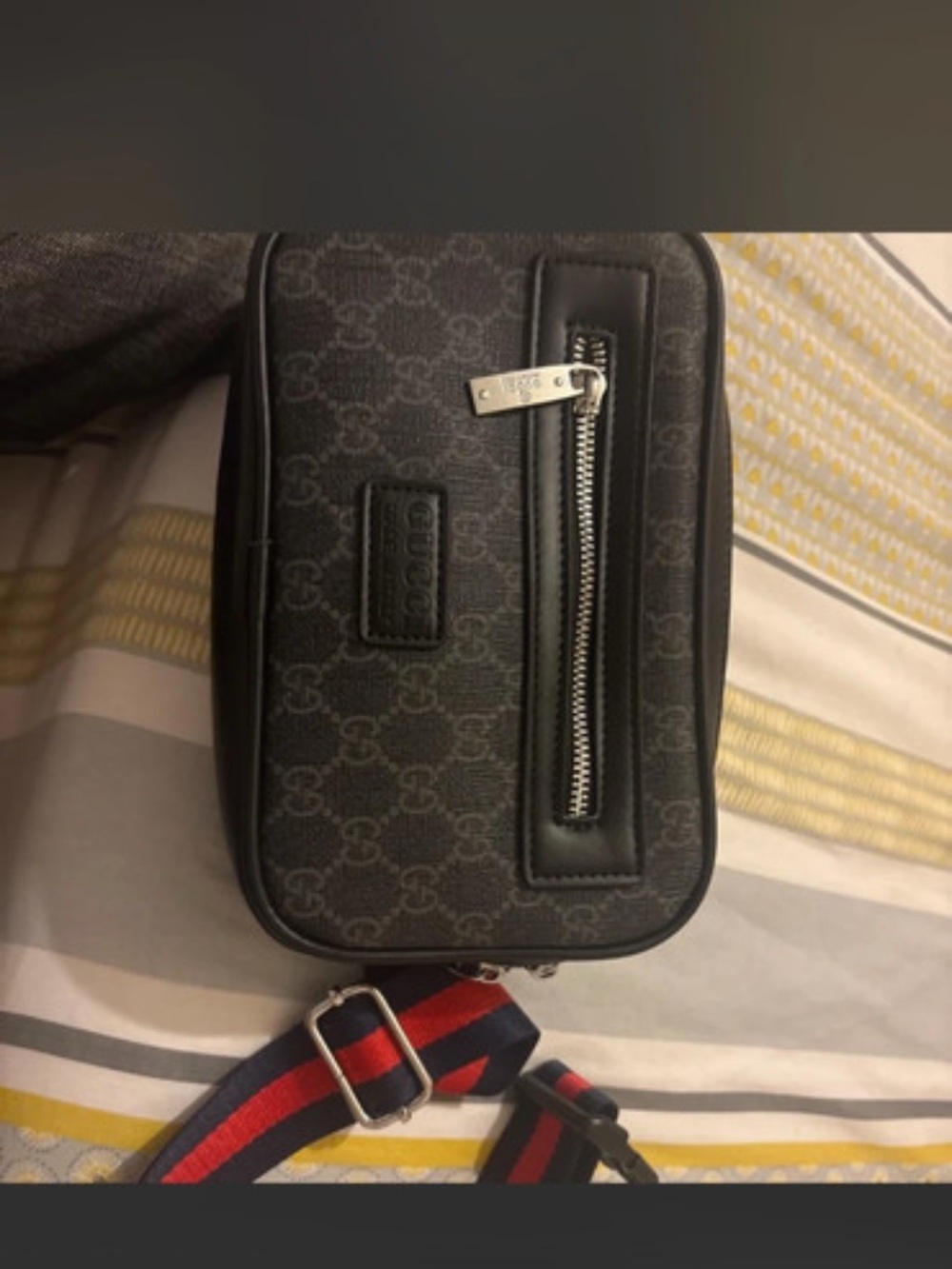 Gucci Black GG Supreme Canvas Crossbody Bag